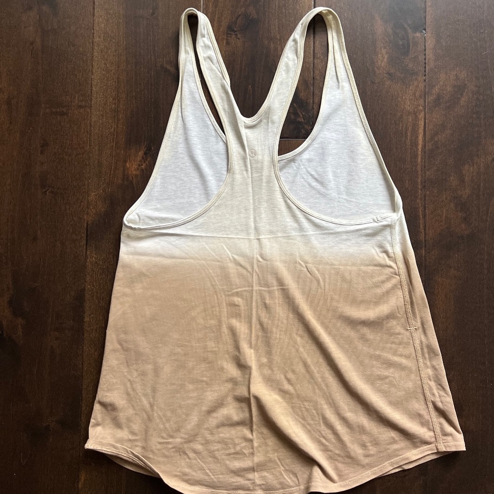 Lululemon tank top